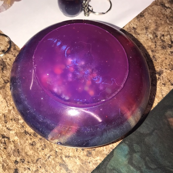 Epoxy Resin Mushroom Top with starfish & leaves 🍄 Home Decor by Me💕 - Picture 2 of 3